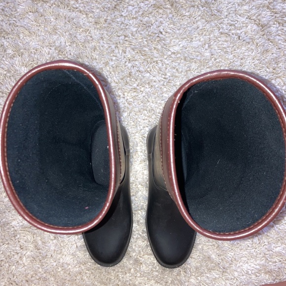 Tory Burch leather and rubber rainboots - Picture 3 of 6